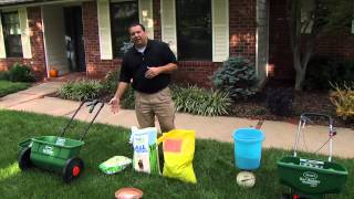 Calibrating a Fertilizer Spreader for Your Lawn [upl. by Brandes]