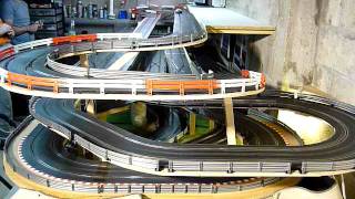 Circuit slot racing scalextric digital 45m  6 voitures  Bourgogne  P2 [upl. by Attem]