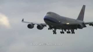 China Airlines Cargo 747400F Wing flex [upl. by Barbara-Anne547]