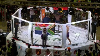 Demarte Pena conquista gala solidária de MMA [upl. by Negah]