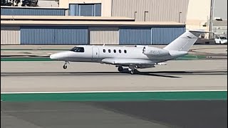 Cessna Citation CJ4 landing at Santa Monica Airport [upl. by Ysor]