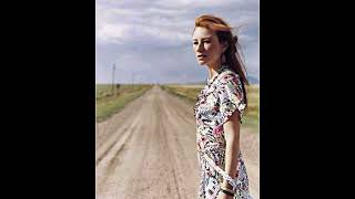 Tori Amos  Tombigbee live in Tulsa 2003 [upl. by Risteau920]