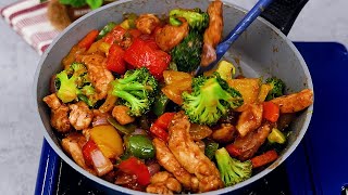 Chicken fillet with broccoli Very simple tasty and with a little secret touch at the end [upl. by Castara491]