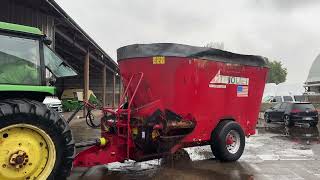 Triolet Solomix 1600L Mixer Feeder [upl. by Eiclehc]