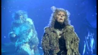 Memory  Elaine Paige as Grizabella HD [upl. by Yelyr]