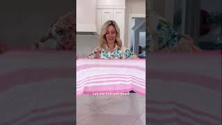 How to make the most adorable and easy to make dish towel bow￼ that looks so cute in your kitchen [upl. by Llamaj]