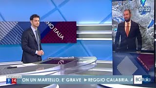 La gaffe del meteorologo Ciceroni invece di leggere le previsioni in diretta parla dei fatti [upl. by Masry]