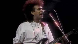 Soda Stereo  Persiana Americana HQ  Festival de Viña del Mar Chile 12021987 [upl. by Enelahs]