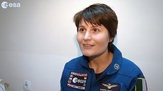 Intervista con Samantha dopo latterraggio [upl. by Kuo]