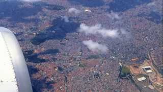 TAM Brazilian Airlines Airbus A320  Landing in the Big City Jungle of Sao Paulo [upl. by Nohcim]