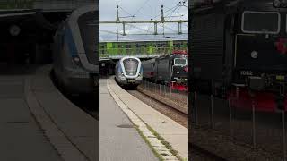 X60 ankommer till Älvsjö  Tågab Och RC6 med en vagn passerar med sixtenpro [upl. by Ireg]