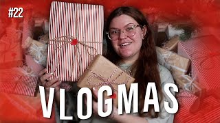 SLÅR IN JULKLAPPAR amp LAGAR JULMAT VLOGMAS 22 [upl. by Eisenstark]