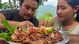 Naga couple eating best chicken parts with king chilly eating in fresh and open surroundings [upl. by Maurreen998]