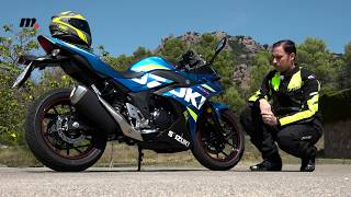 Suzuki GSX 250 R  Prueba  Test  Review en español  motosnet [upl. by Neenaj]