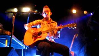 Jarle Bernhoft  Streetlights  live Trondheim 2010 [upl. by Gerick164]