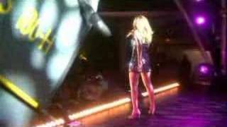 Beyonce Irreplaceable live BBC by wwwmstatusskyblogcom [upl. by Bradwell780]