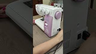 Janome HD1015 Распаковка электромеханической швейной машины [upl. by Llennehc]