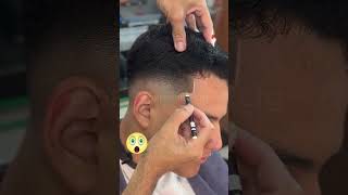 INCRIVEL 😮😱😲🚀 barbeariacfg sickestbarbers barber [upl. by Olnay]