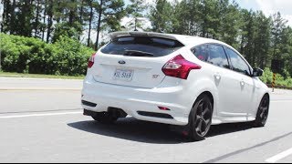 Focus ST Review [upl. by Ssegrub]