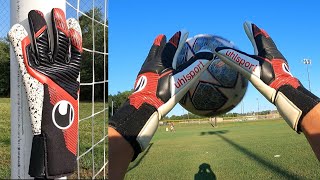 Grip Battle Uhlsport Absolutgrip vs Uhlsport Supergrip [upl. by Ruckman]