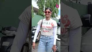 Pooja Hegde Funky Look में आईं नजर [upl. by Pappas845]