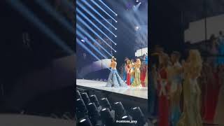 CATRIONA GRAY FINAL WALK AS MISS UNIVERSE 2018 AUDIENCE [upl. by Acinoev96]