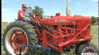 You Dont See This On Many Farmall M Tractors  Classic Tractor Fever [upl. by Akinahs217]