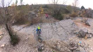 Trial moto entre potes a Bruniquel [upl. by Hessler]