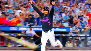 Jeff McNeil walk off for the Mets after Ramon Laureano overruns the ball  Mets vs Braves Highlights [upl. by Marcell]