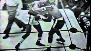 RUBIN CARTER DROPPING HOLLY MIMS ON ROPES 1962 [upl. by Sprage]