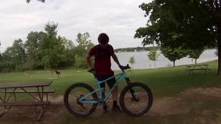 2017 trek farley ex8 shredding 275 fatbike [upl. by Tocci]