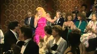 Audrey Landers  Bella Italia 1987 [upl. by Agathe]