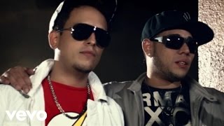 J King y Maximan  La Noche Está De Fiesta Aka Hoy Si Que Se Bebe ft 3BallMTY [upl. by Schilling]