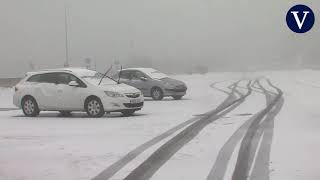 La alerta por nieve en Madrid se extiende a la capital [upl. by Melanie]