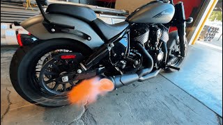 Indian Chief 2into1 Combat Freedom Motorcycle Aftermarket Exhaust First time firedup after install [upl. by Eelynnhoj]