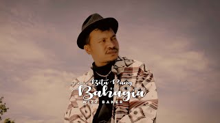 WIZZ BAKER  BETA PUNG BAHAGIA OFFICIAL MUSIC VIDEO [upl. by Airetnahs200]