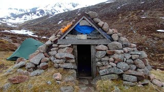 Wilderness solo Garbh Choire Refuge Cairngorms National Park Aug 2014 [upl. by Maxim]