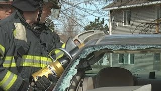 How it Works Jaws of Life [upl. by Greenfield]