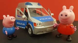 SWINKA PEPPA i spotkanie z POLICJA  Maly wypadek [upl. by Notgnilliw]