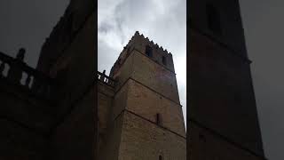 La Catedral de Sigüenza ha echado sus campanas al vuelo [upl. by Stahl676]