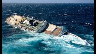 Top 5 Sinking Ship Scary Footage [upl. by Javed765]