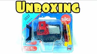 Siku 1037 Unboxing  Pistenbully [upl. by Aidul]