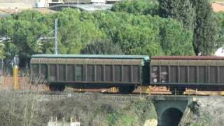 Treno merci in transito a Montelupo Fiorentino MOV [upl. by Humph233]