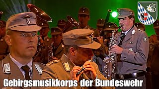 Gebirgsmusikkorps der Bundeswehr Mir sein die KaiserjägerBayrischer DefiliermarschHeidecksburg [upl. by Adnawal]