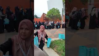 MasyaAllah Wardah bagi² paket Gratis diacara ustadzah Halimah Alaydrus😍 [upl. by Eiryk606]