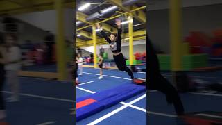 Roundoff Flick flac Back tuck gymnast cimnastik jimnastik [upl. by Assiroc]