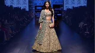 Mouni Roy Walks For Payal Singhal  SpringSummer 2019  Lakme Fashion Week [upl. by Wall]