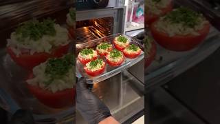 فكرة وصفة سهلة و سريعة للغذاء او العشاءطماطم محشيةStuffed tomatoes [upl. by Farrow997]