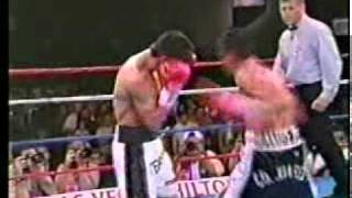 Erik Morales vs Juan Carlos Ramirez [upl. by Ateekahs]