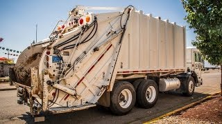 Leach 2RII Rear Load Garbage Truck Collecting Commercial Dumpsters [upl. by Bayless59]